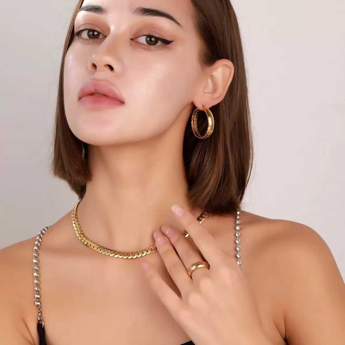 14K Gold Curb Chain Necklace (4mm)