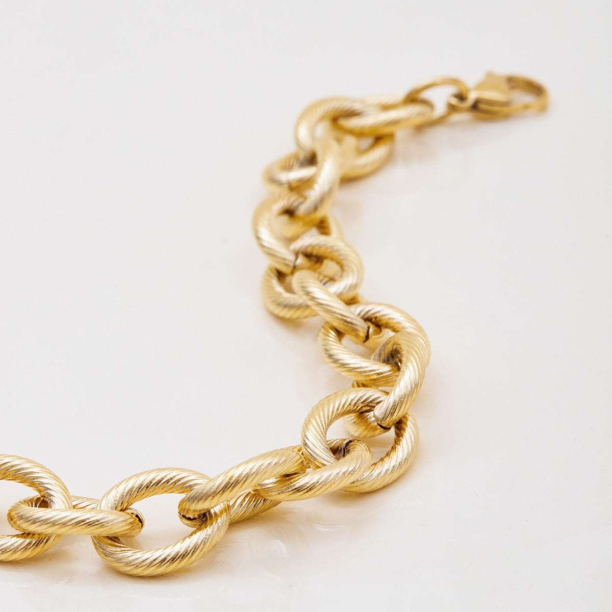 Bold Twisted Link Bracelet
