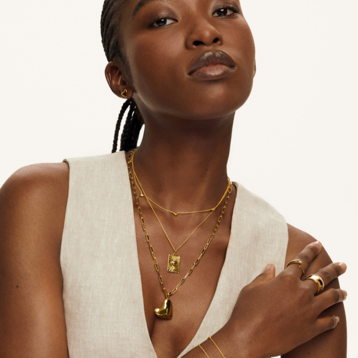14K Gold Heart Station Chain Necklace