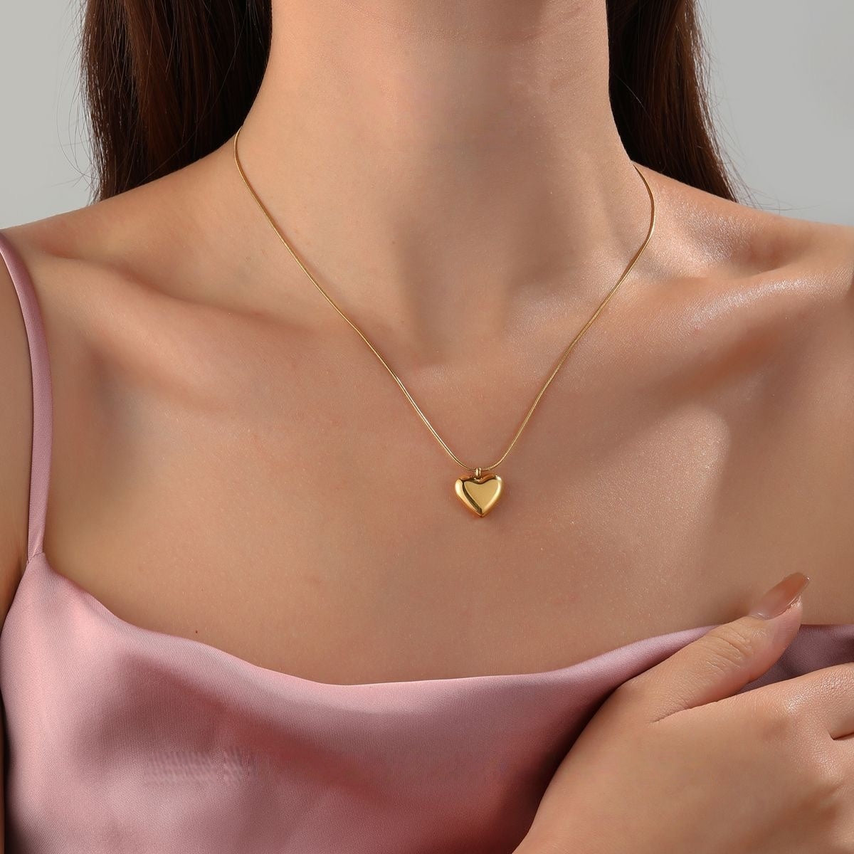 14K Gold Heart Pendant Necklace