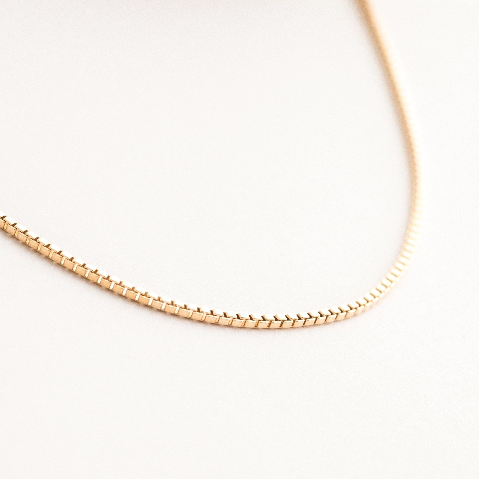14K Gold Box Chain Bracelet