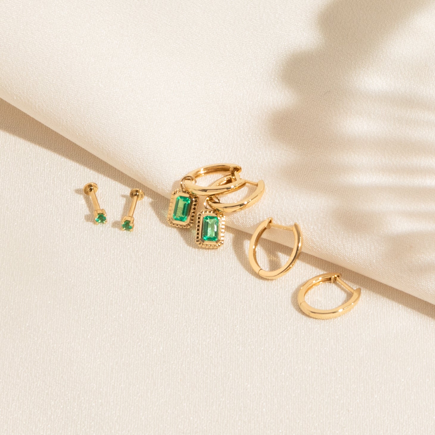 Oval Huggie Hoop Earrings - 14k Solid Gold