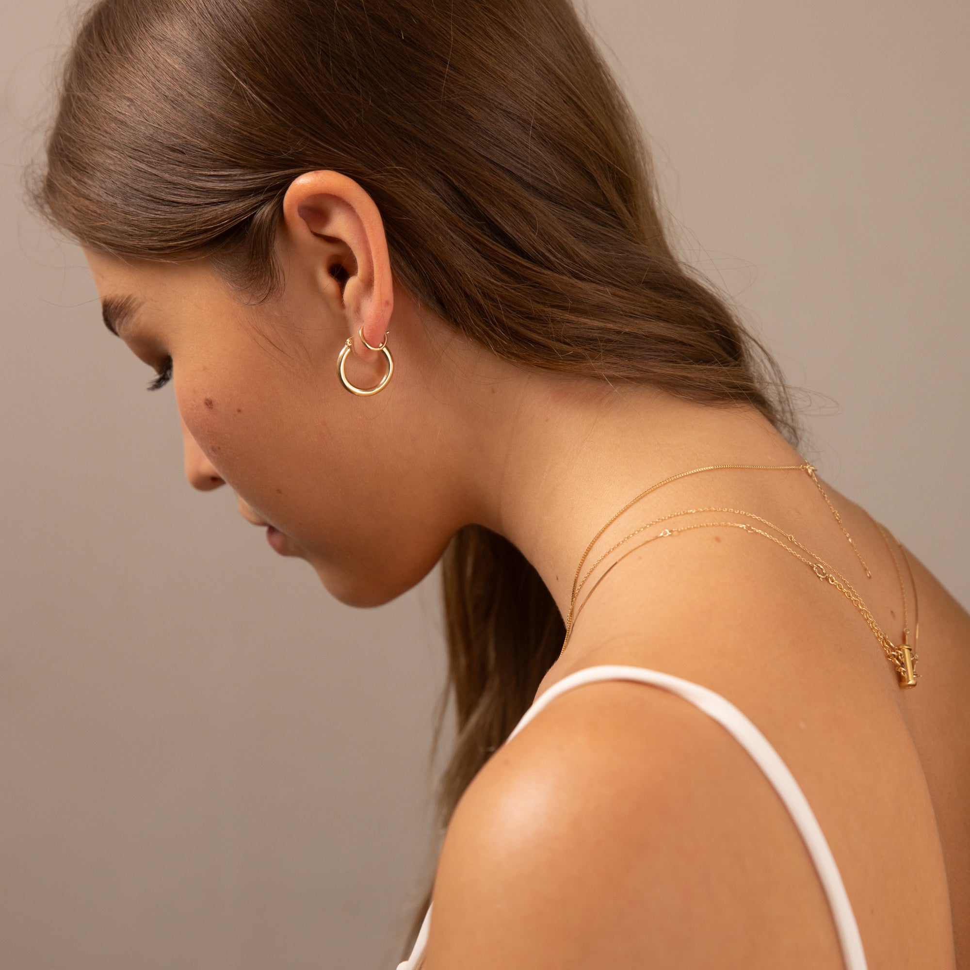 Medium Chunky Everyday Hoop Earrings