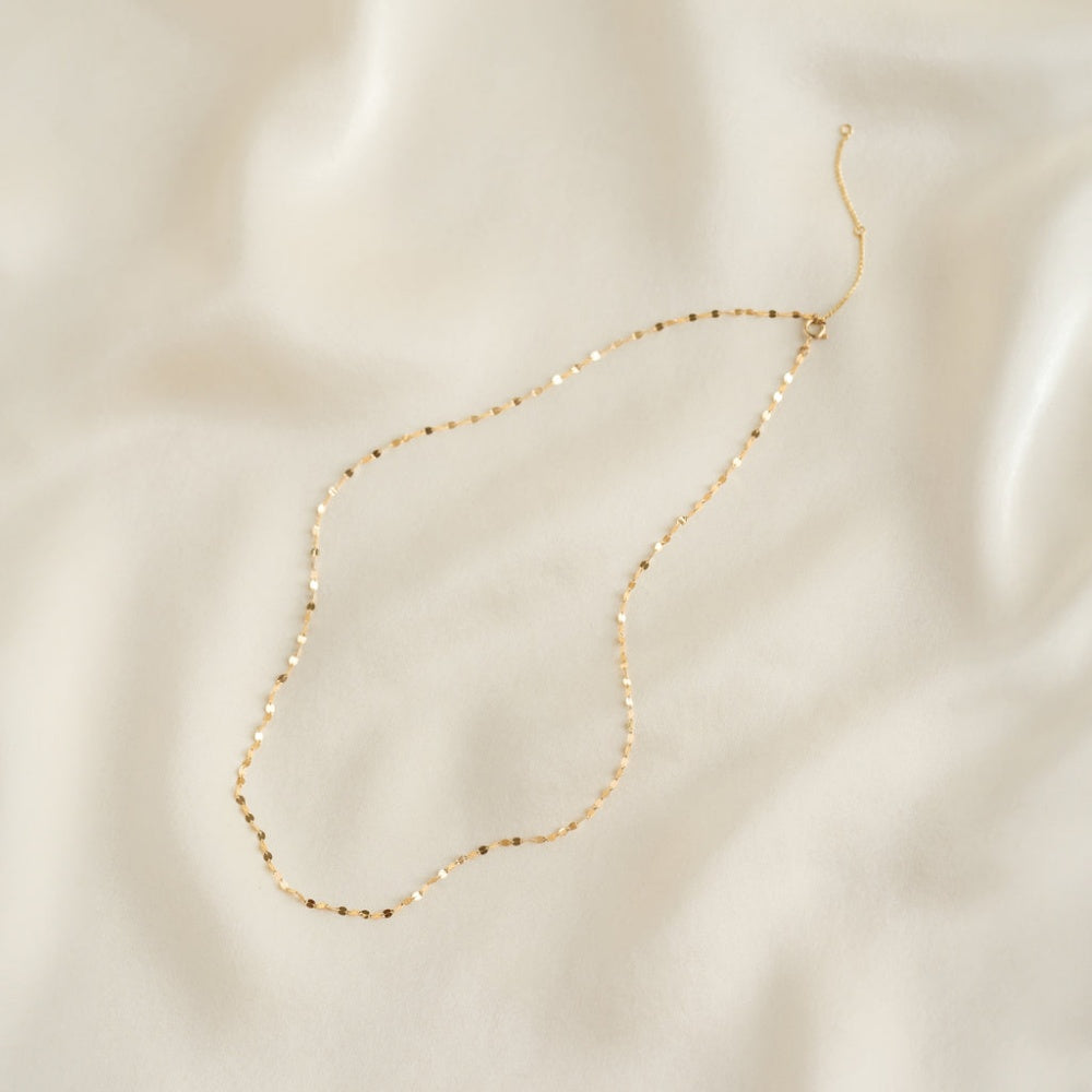 14K Gold Petal Chain Necklace – Everyday Elegance