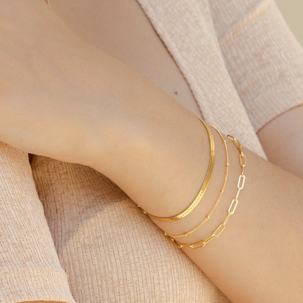 Dainty Satellite Chain Bracelet