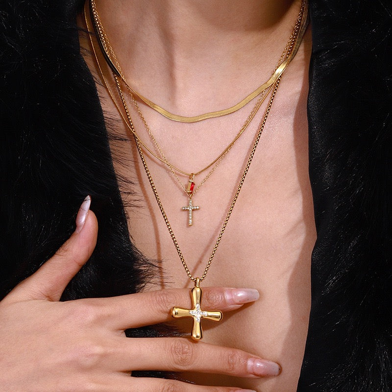 14K Gold Cross Pendant Necklace