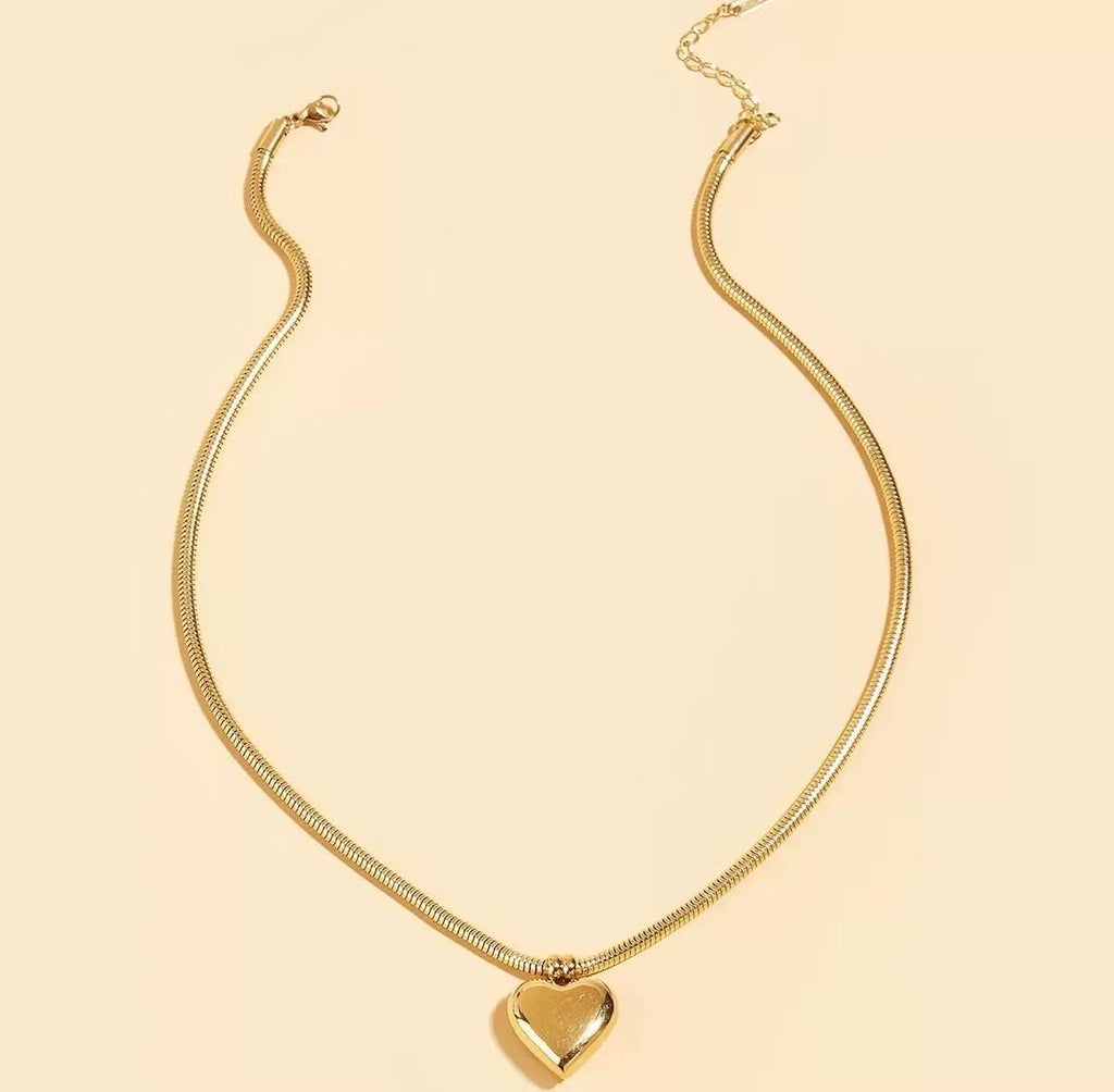 14K Gold Heart Pendant Necklace