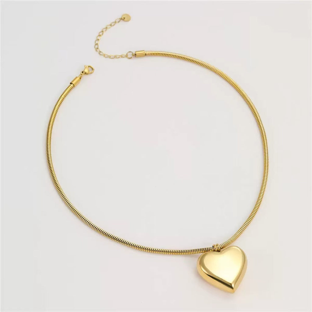 14K Gold Heart Pendant Necklace