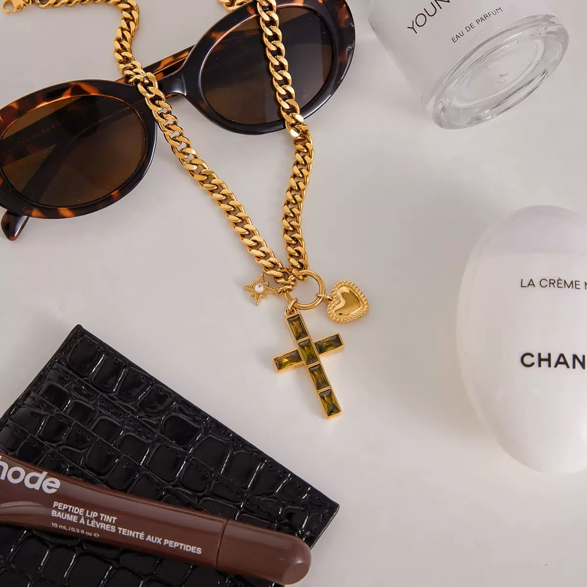 14K Gold Cross Pendant Curb Chain Necklace