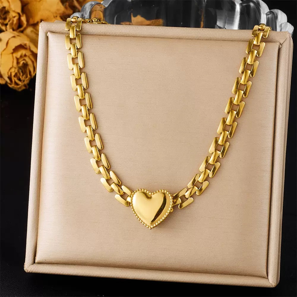14K Gold RX Chain Heart Necklace
