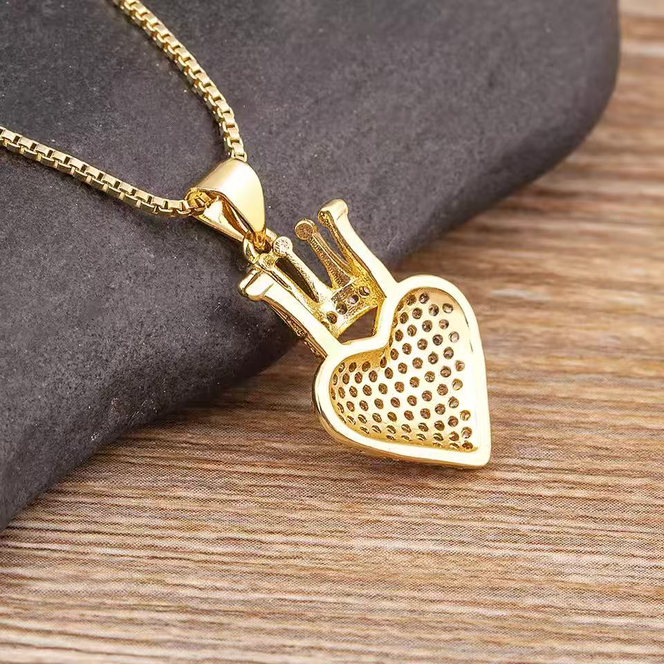 14K Gold Heart & Crown Necklace