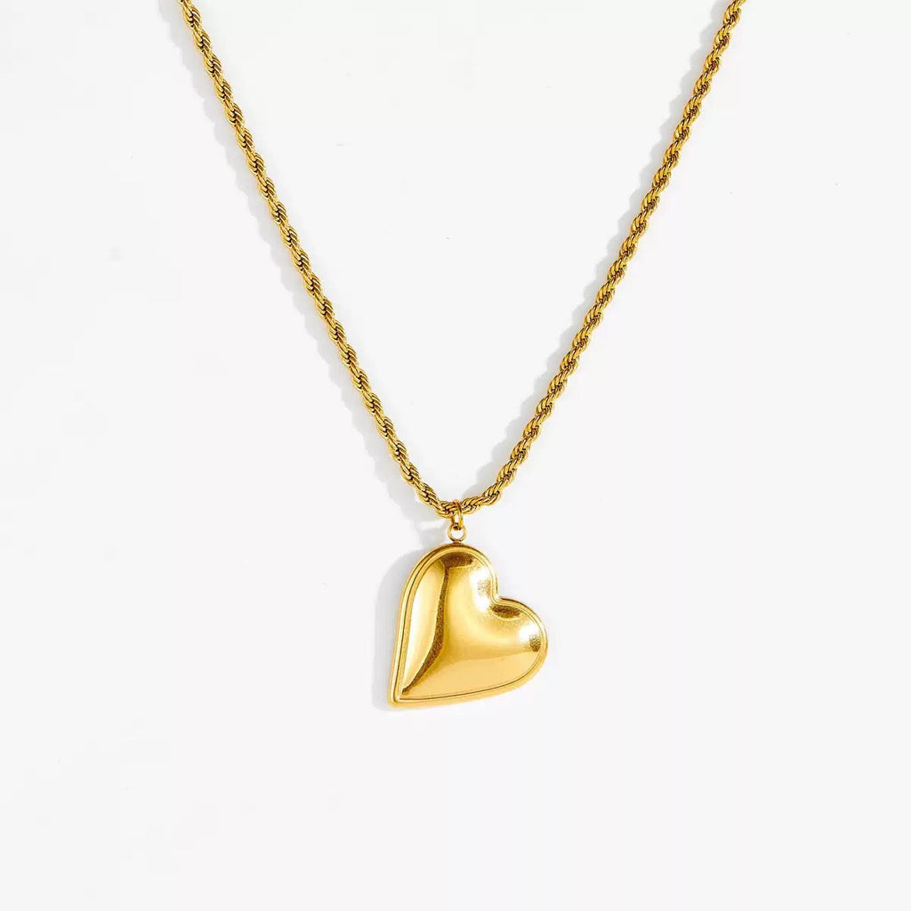 14K Gold Lovin Heart Necklace