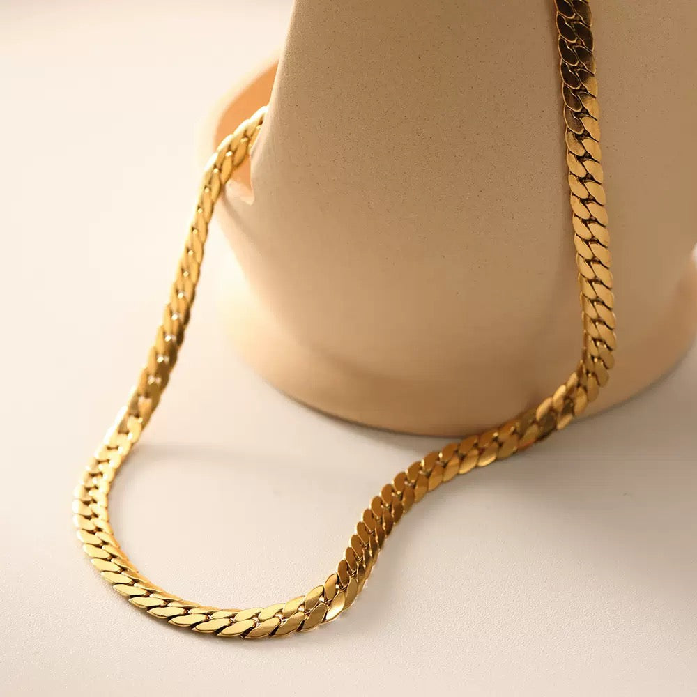 14K Gold Curb Chain Necklace (4mm)