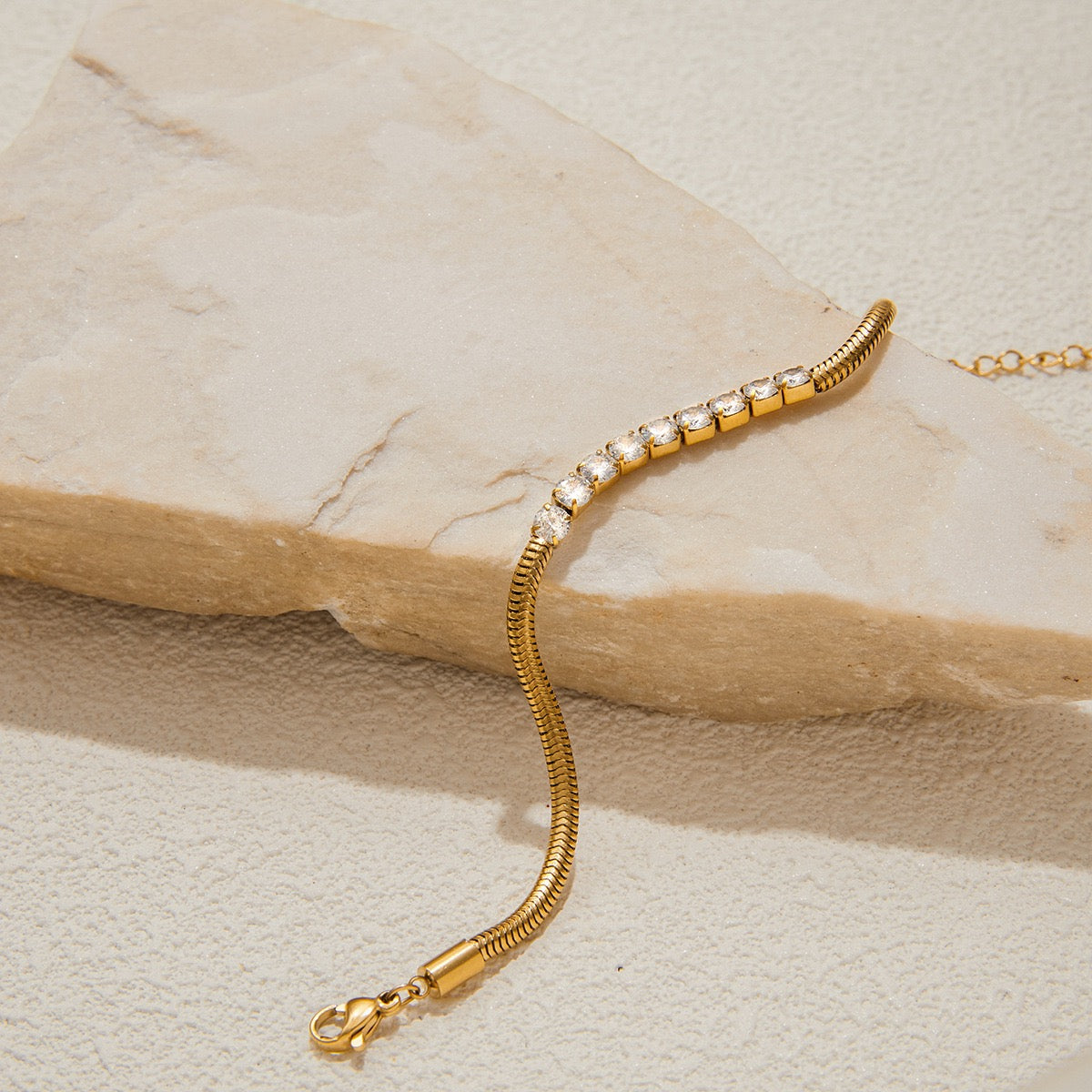 Glistening 14K Gold Snake Chain Bracelet