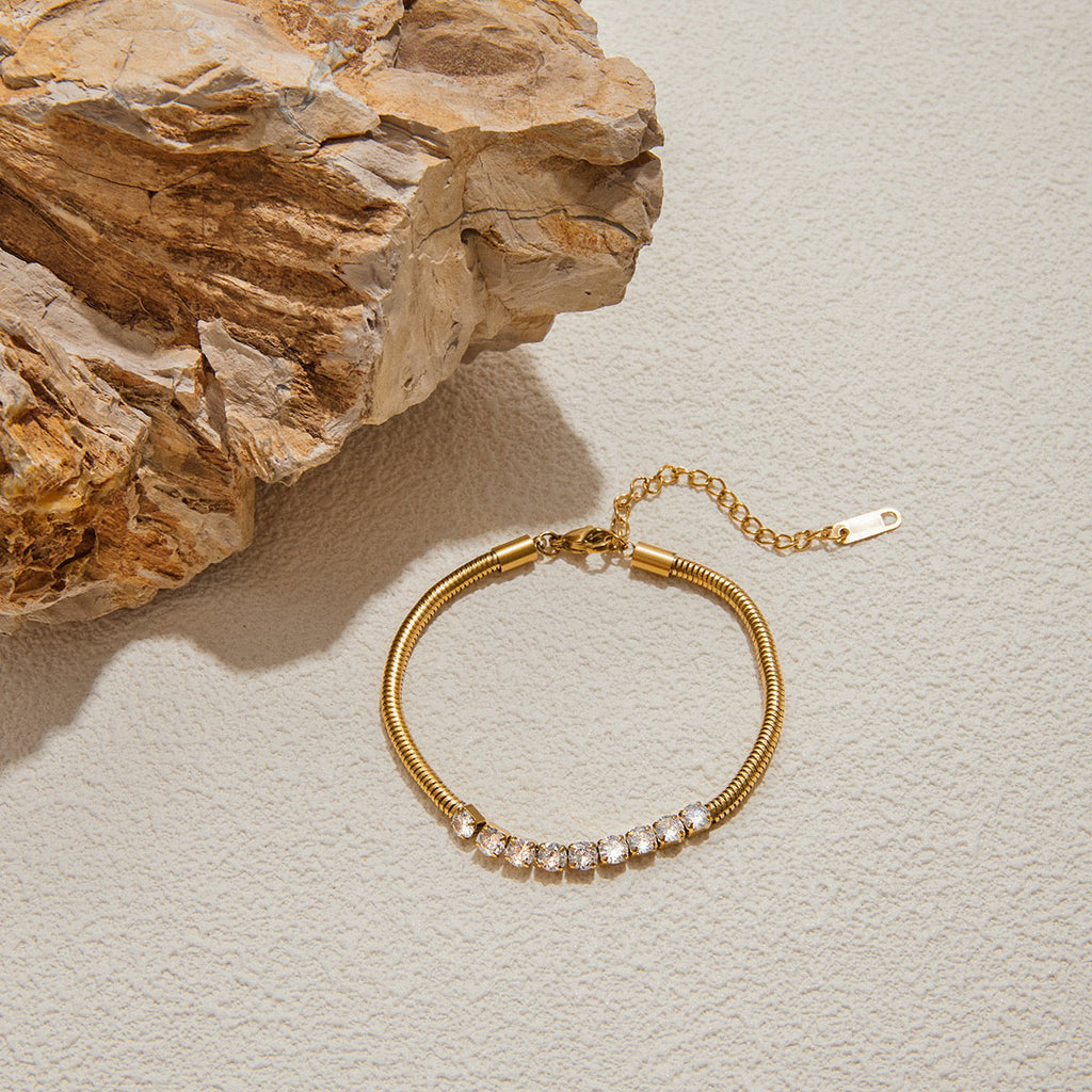 Glistening 14K Gold Snake Chain Bracelet