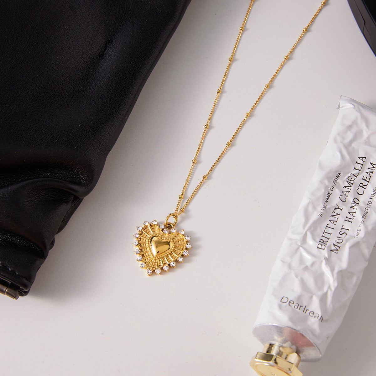 14K Gold Textured Heart Pendant Necklace