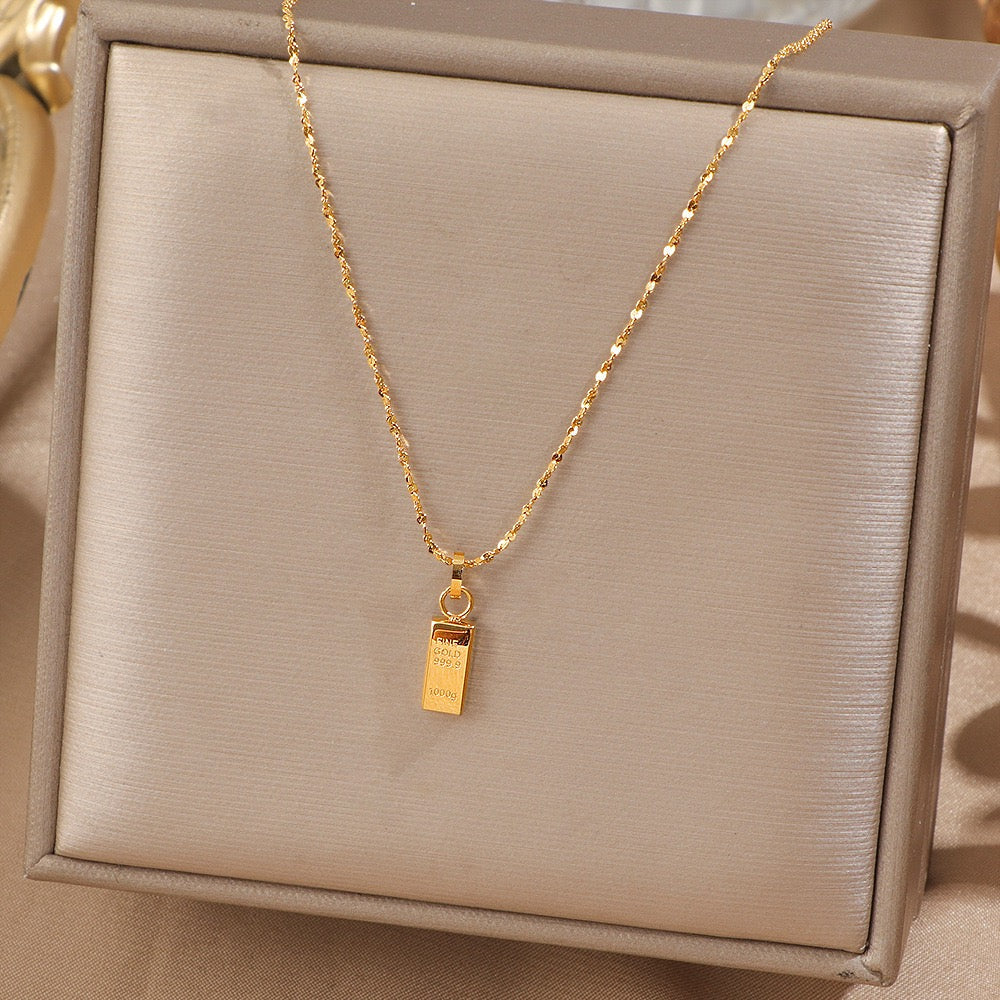 14K Gold Bar Petal Chain Necklace