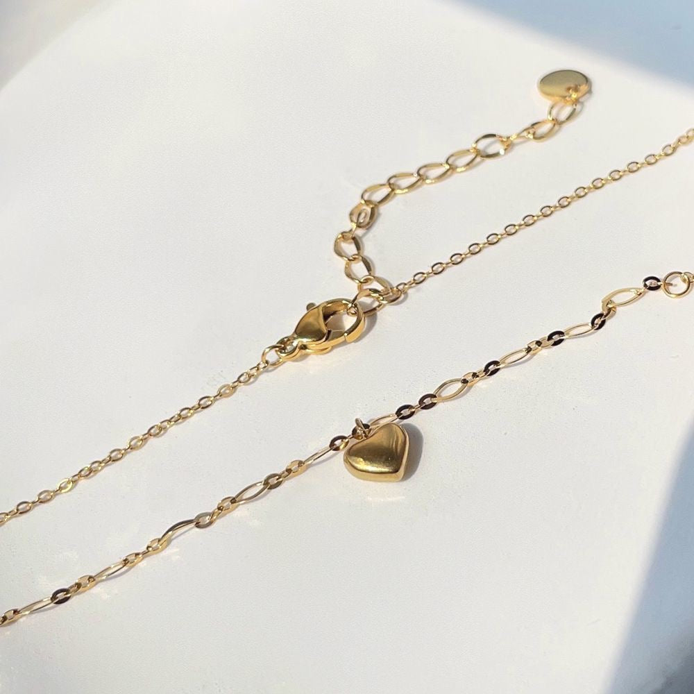14K Gold Mini Heart Necklace - Elegant & Timeless