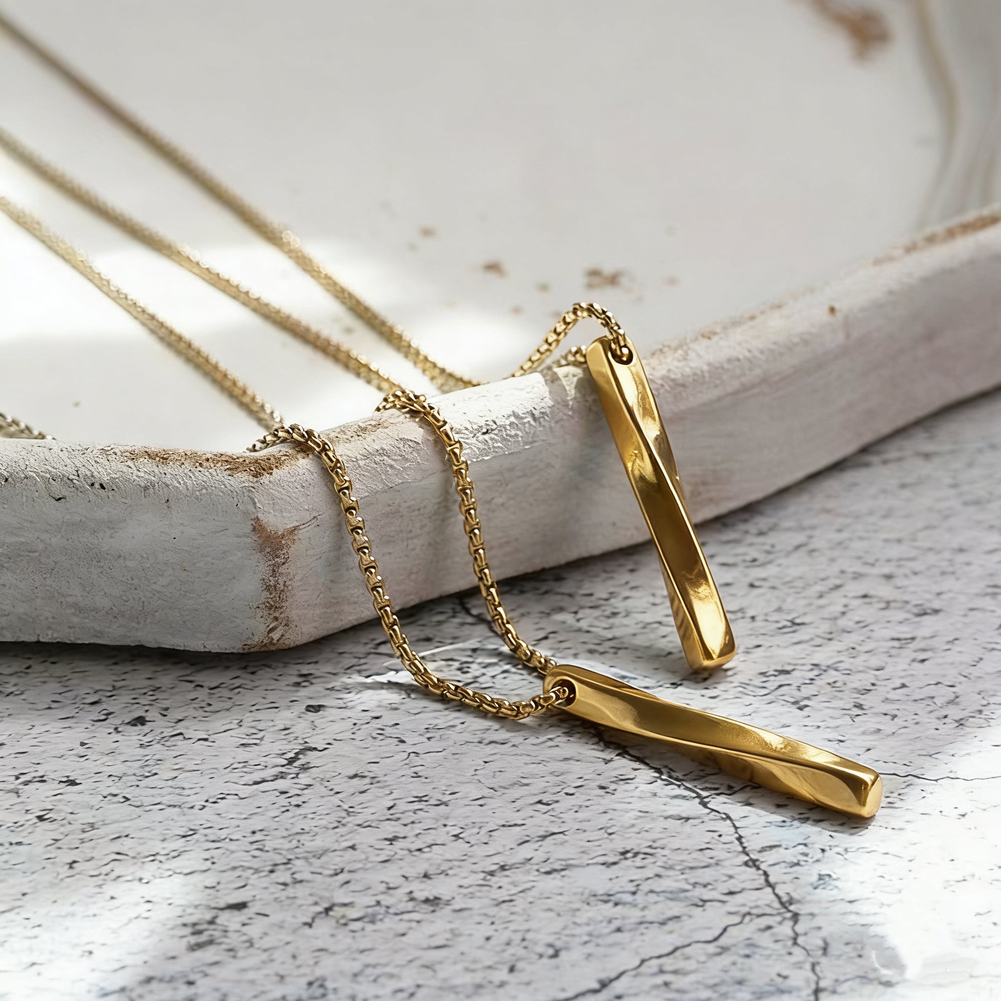 14K Gold Spiral Bar Pendant Necklace--Effortless Everyday Elegance