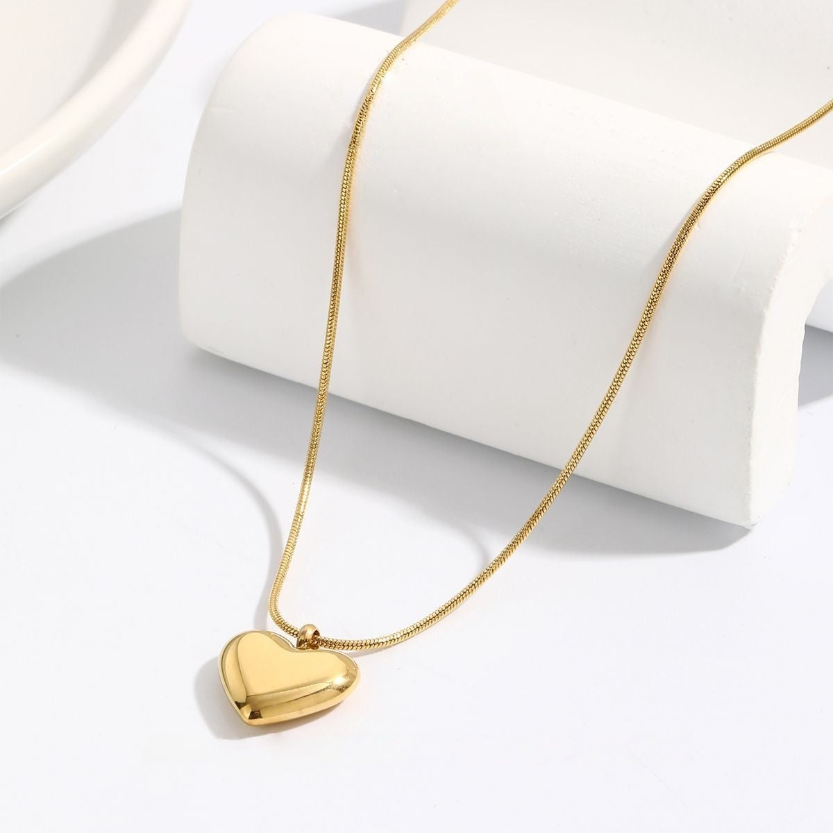14K Gold Heart Pendant Necklace