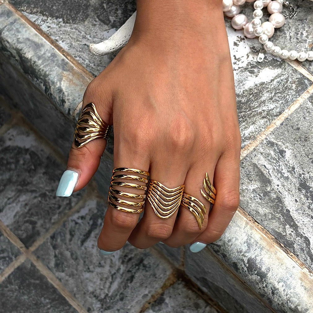 Chunky Gold Dome Ring Set – 4PCS Adjustable, Waterproof &Tarnish-Resistant