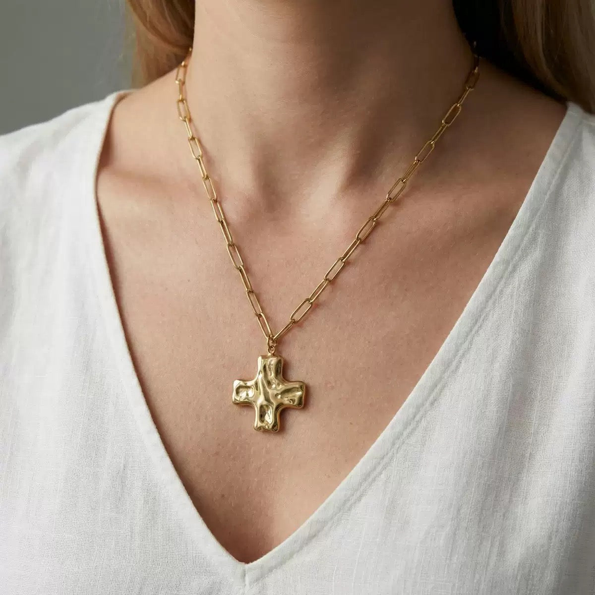 Hammered Cross Pendant Paperclip Chain Necklace