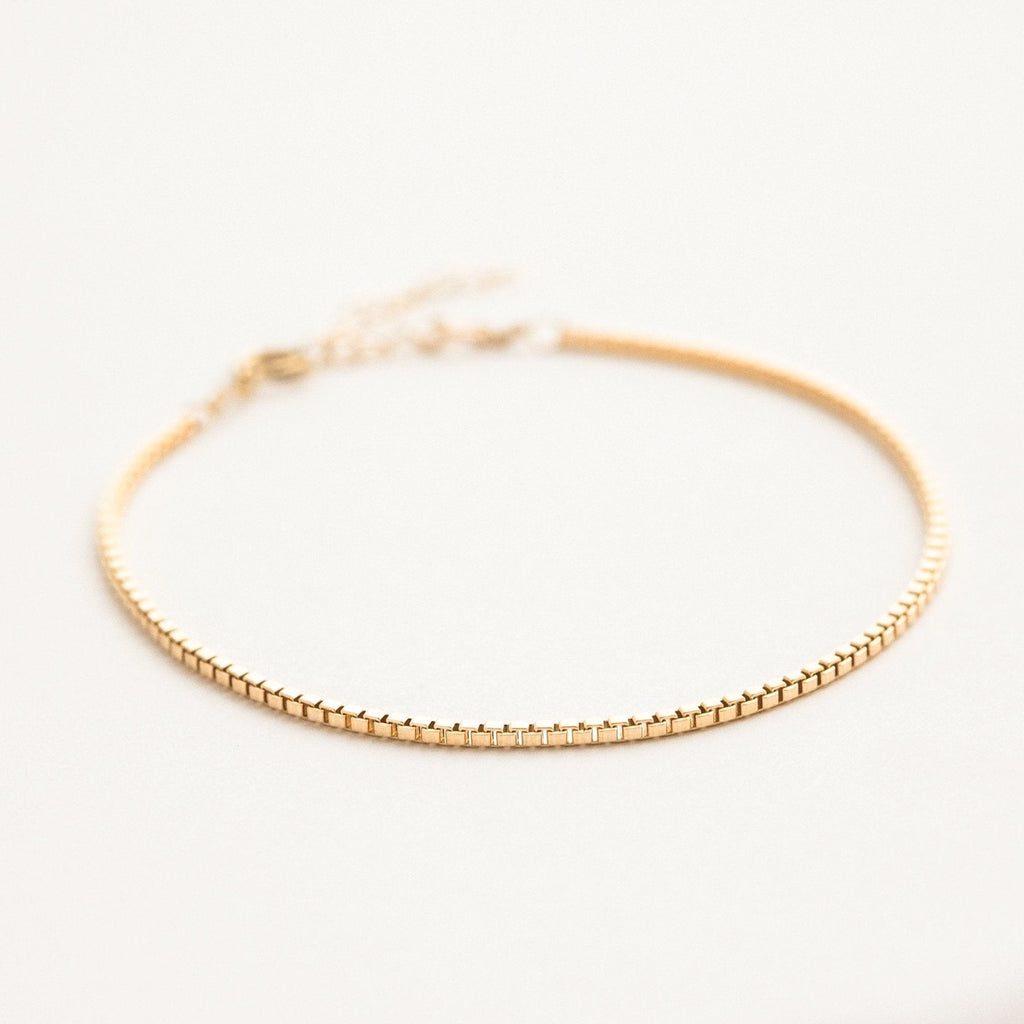 14K Gold Box Chain Bracelet