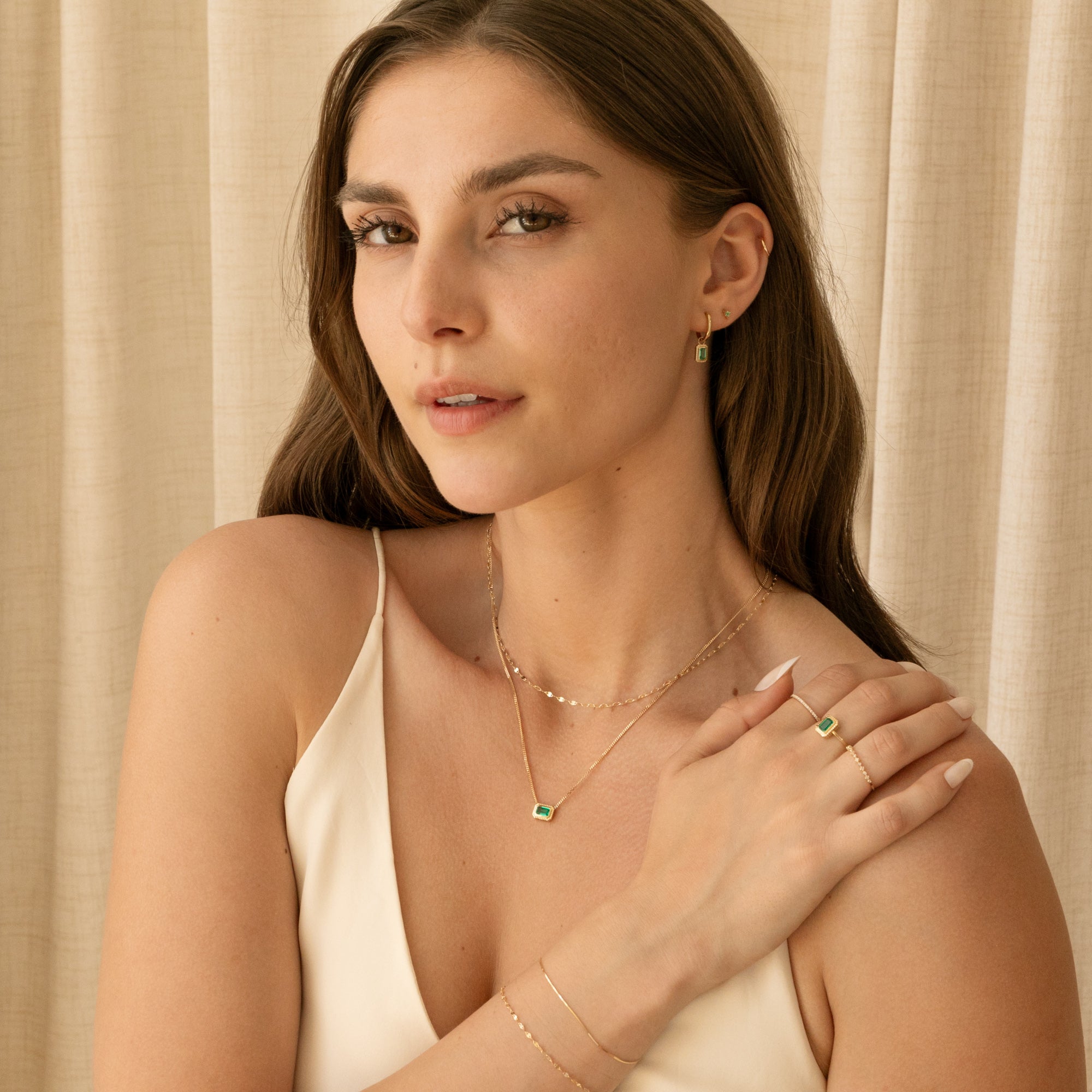 Ribbed Emerald Necklace