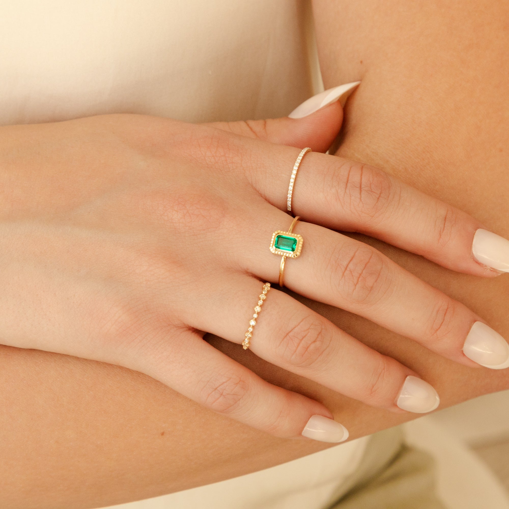 Dainty Ribbed Emerald Ring