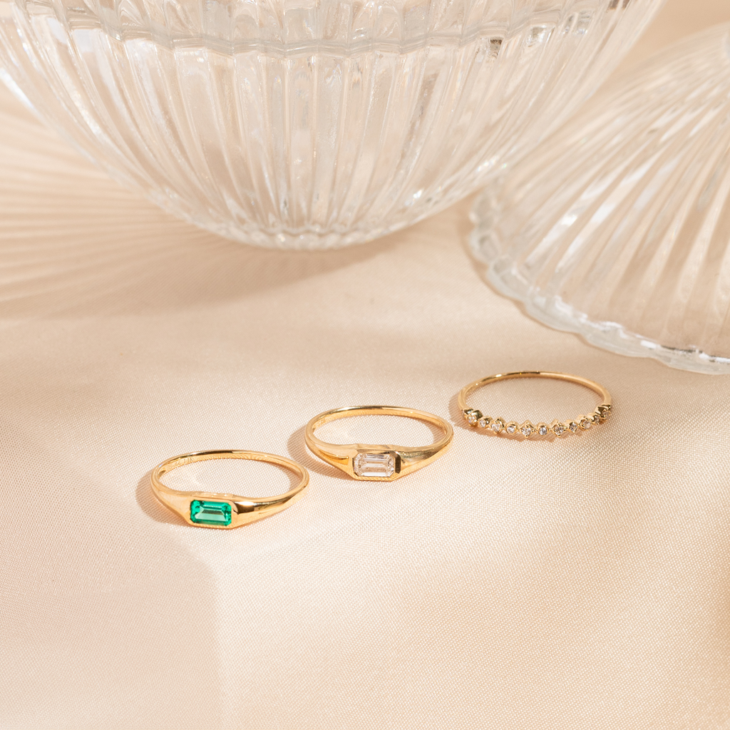 Alternating Diamond Ring