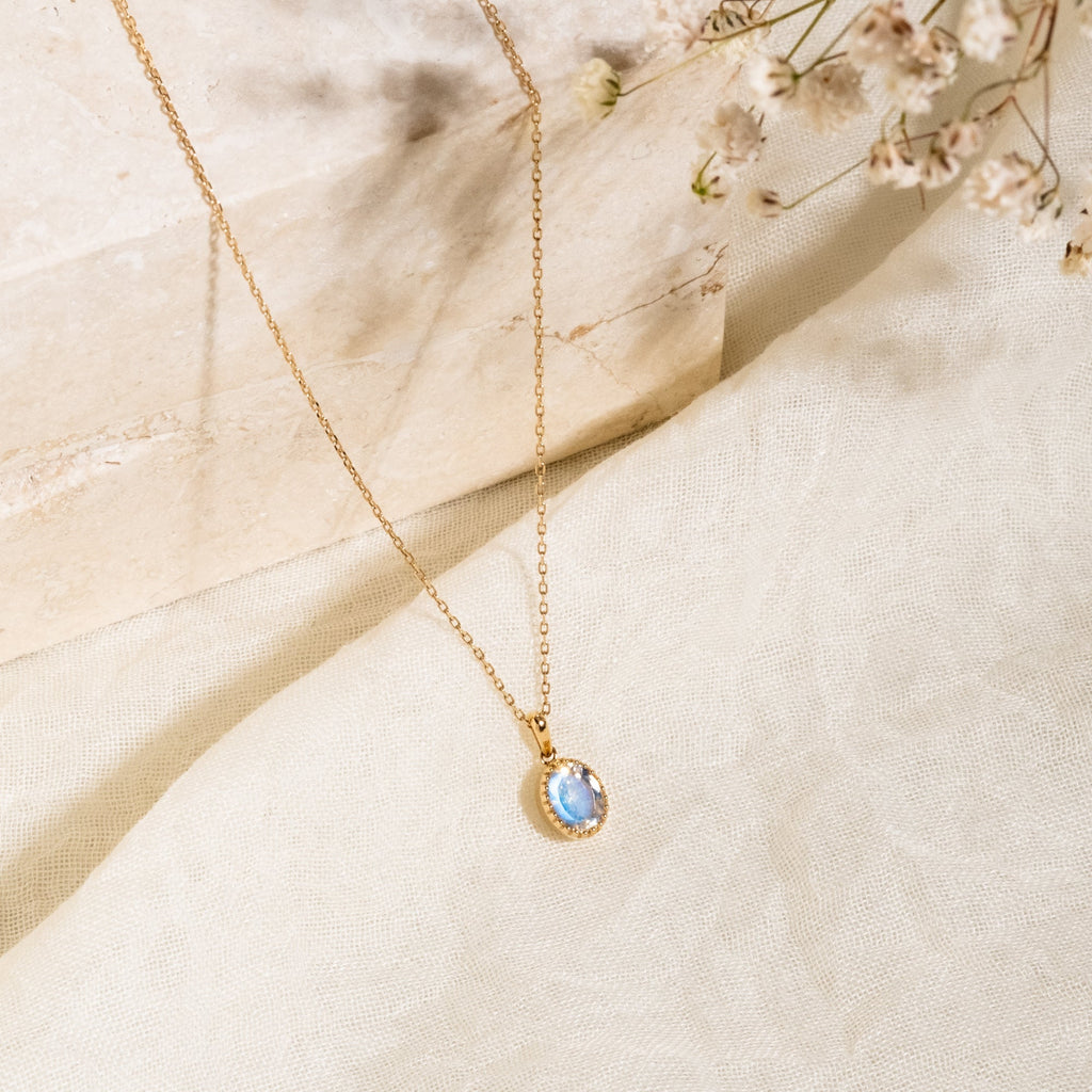 Oval Moonstone Necklace