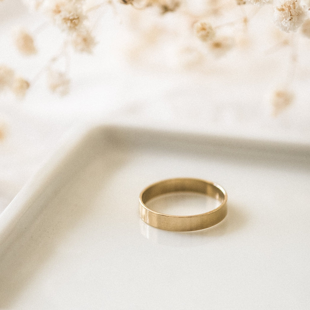 Thick Flat Band Ring