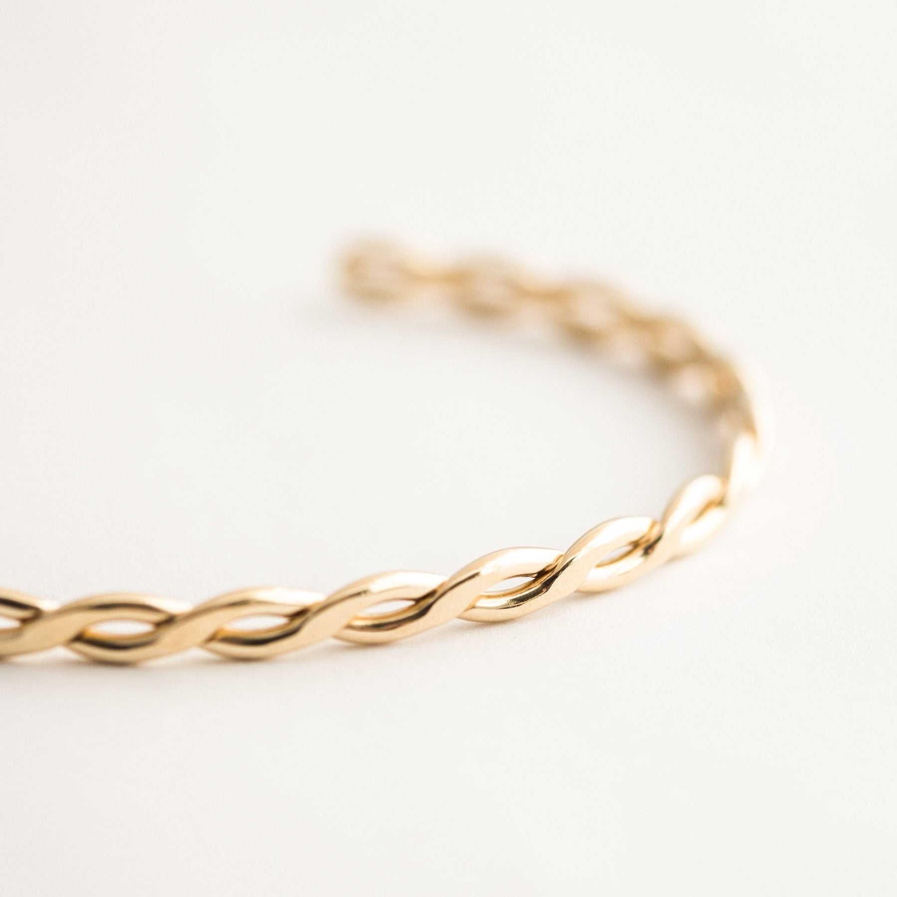 14K Gold Twisted Bangle
