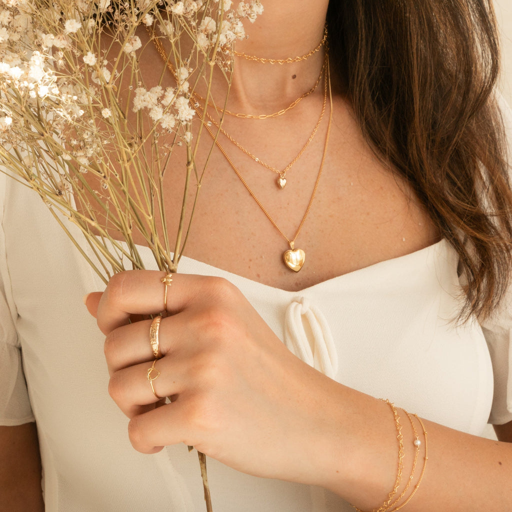 14K Gold Tiny Heart Necklace